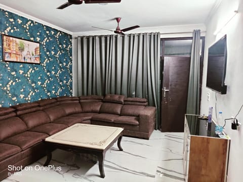 Osho home Chalet in Lucknow