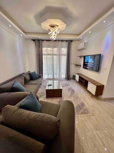 Central-Stylish/unique 2BR Apt+Patio in Madinty Apartment in Cairo Governorate