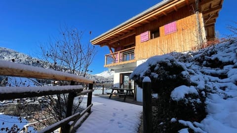 Property building, Day, Natural landscape, Winter, View (from property/room)