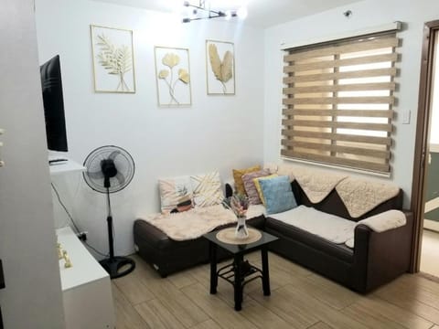 Affordable 2BR Tagaytay Staycation Apartment in Tagaytay