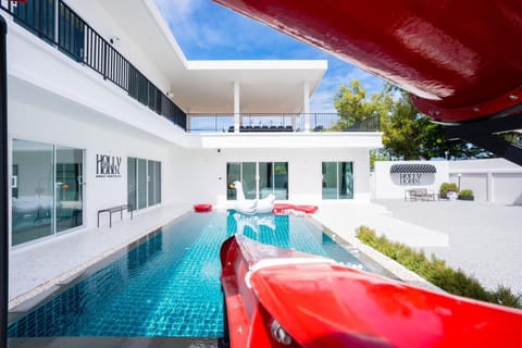 Holly house poolvilla Villa in Pattaya City