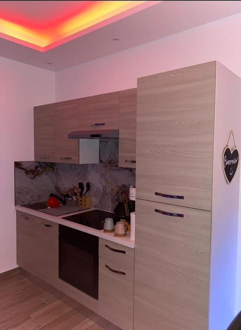 Breakfast, pet friendly, stove, stove, kitchen