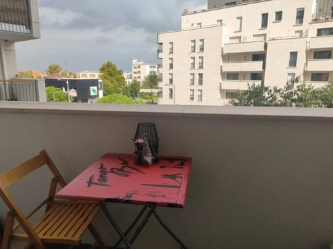 Appartement in Villejuif (M 7) with free parking Condo in Vitry-sur-Seine