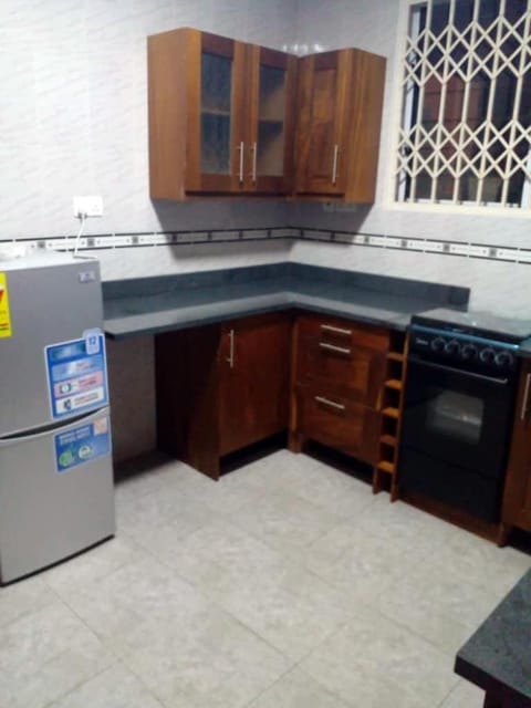 Kitchen or kitchenette, pet friendly, stove