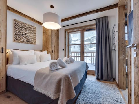 Appartement 6 pers. avec terrasse près des pistes, cheminée et parking, Val d'Isère - FR-1-567-111 Apartment in Val dIsere