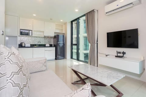 1BR Condo, Hill View Viva Patong C301, Freedom Beach Copropriété in Patong