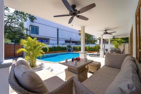 5 Bedroom Pool Villa In City Center! BV1 Villa in Nong Kae