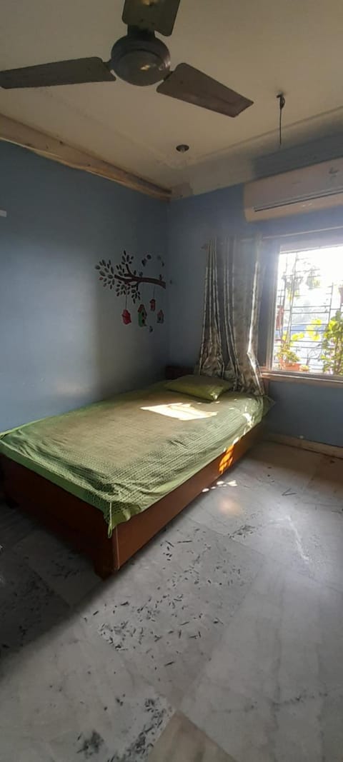 Maa bhabatarini abasan Vacation rental in Kolkata
