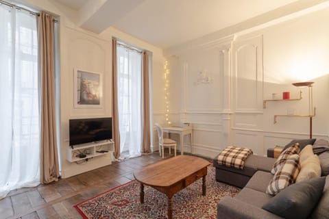 Communal lounge/ TV room, TV and multimedia