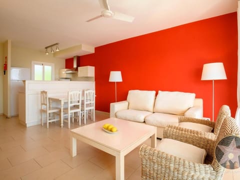 Apartamento 5 en Primera linea de mar Condominio in Santo Tomas