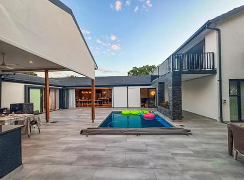 Villa Paradys - Brand New Villa in Stellenbosch