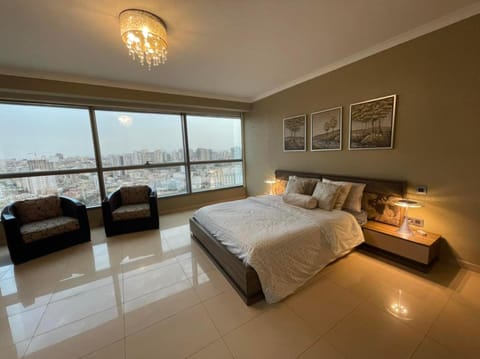 Appart Luxe 5* de 180m² + Vue imprenable sur Oran Condominio in Oran