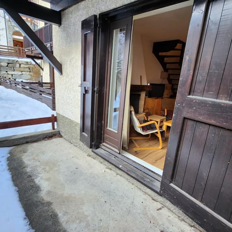 Patio, Balcony/Terrace, Living room