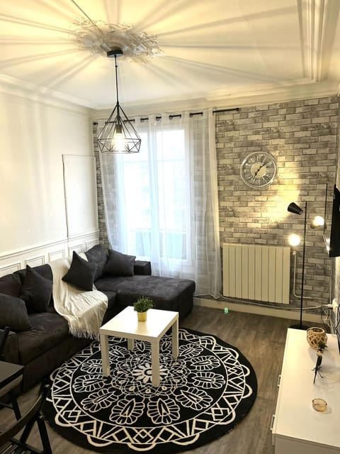 Cosy cosy Apartment in Aubervilliers