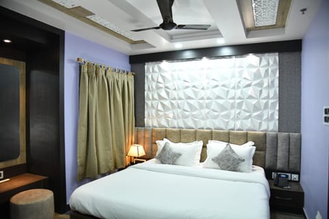 PEARL HEIGHTS Hotel in West Bengal