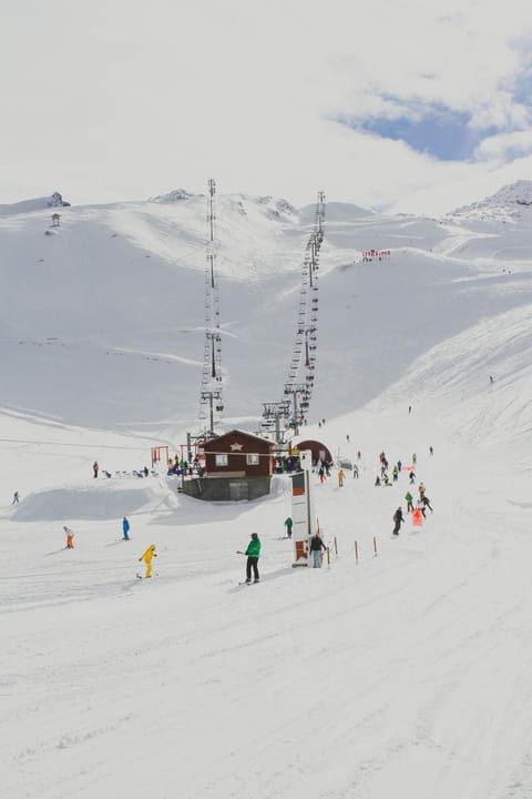 Property building, Winter, Skiing