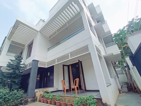 Ramya Residency Porur Hotel in Chennai