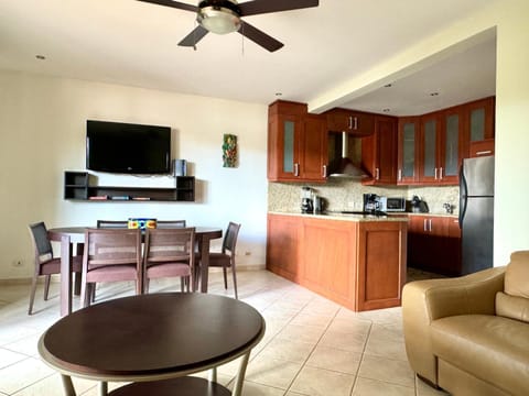 Rustic 2bed2bath Condo With Sunset View House in Coco