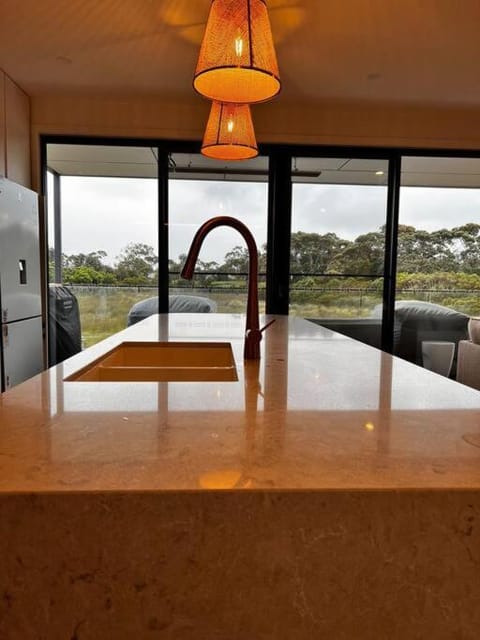 Beach House House in Inverloch