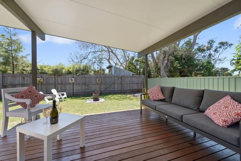 Patio, Garden, Balcony/Terrace, Seating area, Garden view