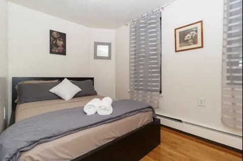 2Bed Bliss by Central Park North Copropriété in Harlem