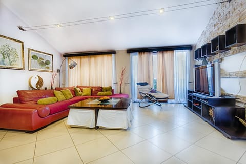 Villa Danile Cosy Apartments Condo in Budva