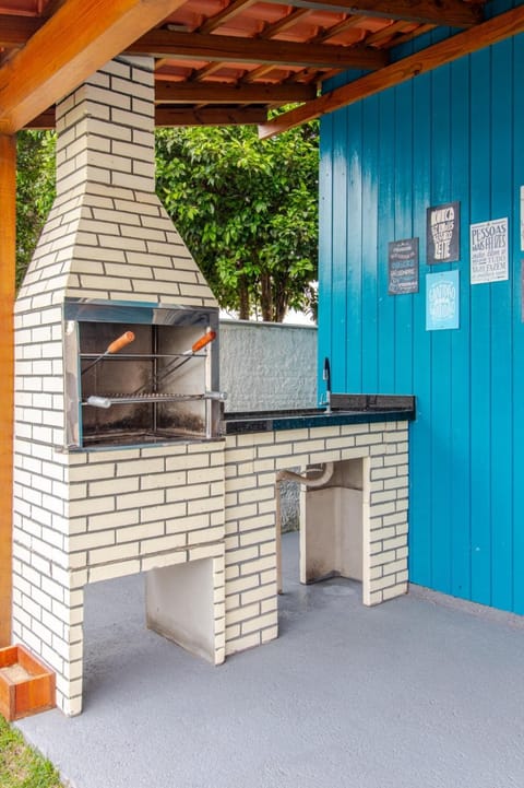 BBQ facilities, Kitchen or kitchenette