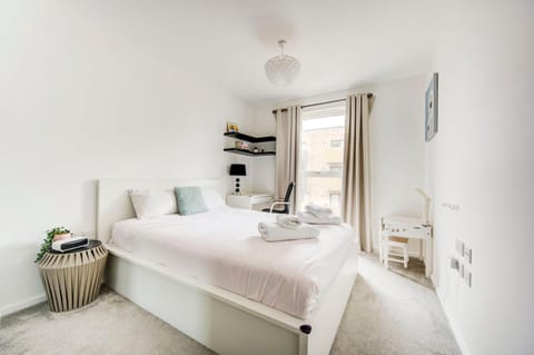 GuestReady - Cosmopolitan Living in Hounslow Condo in Isleworth