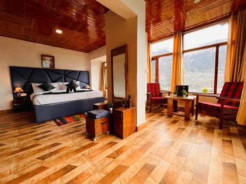 Himalayan Crescent 2 bedroom luxury independent Villas Manali Hotel in Manali