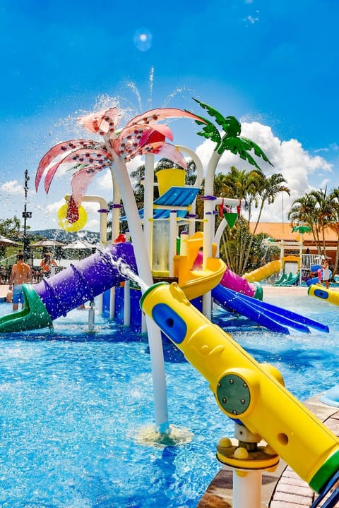 Aqua park, Swimming pool