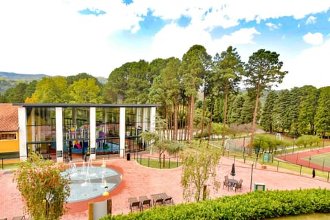 View (from property/room), Mountain view, Pool view