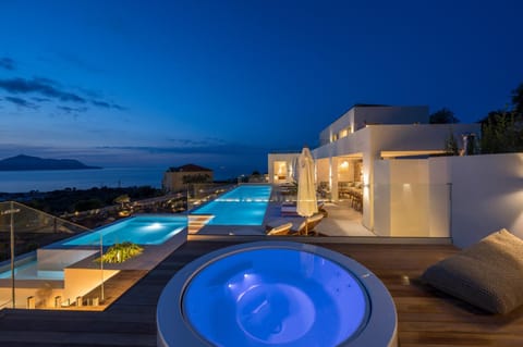 Patio, Night, Pool view, Sea view, Swimming pool, sunbed