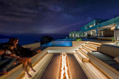 Night, Natural landscape, Pool view, Sea view, Swimming pool, group of guests