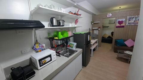 Amaze365 Holiday Homes Condotel at Trees Residence Fairview Appartement-Hotel in Quezon City
