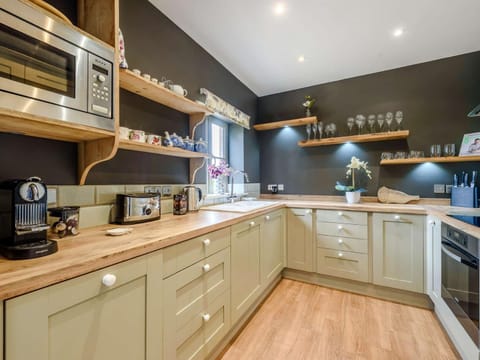 2 Bed in Winchcombe 57828 Maison in Winchcombe