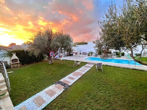Splendide villa avec piscine, jacuzzi et jardin Villa in Sousse