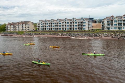 Beacon Pointe on Lake Superior Resort in Duluth