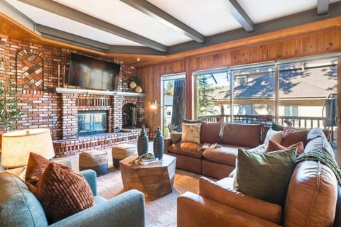 Ironwood Grand Chalet House in Big Bear
