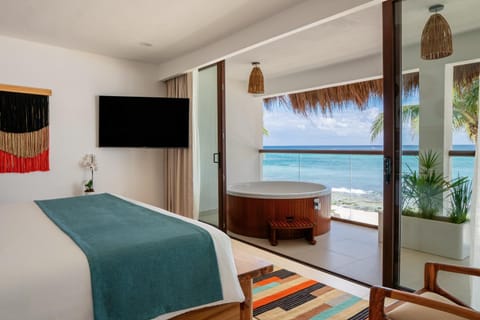 The Beachfront by The Fives Hotels Hôtel in Playa del Carmen