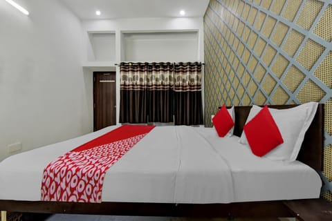 OYO Hotel Radhe Hotel in Udaipur