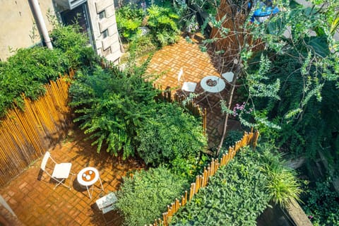 Bird's eye view, Garden