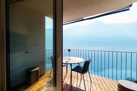 Unique Gandria 3 by Quokka 360 - luxury two-bedroom apartment with a breathtaking view Apartamento in Lugano