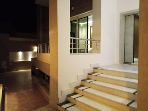 Villa Dar Nejib - Duplex de luxe 2S+4 à cité El Wafa Villa in Nabeul‎, Tunisia