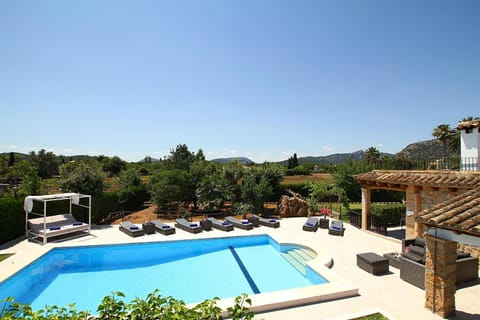 Superb Pollensa Villa - 5 Bedrooms - Villa Fiorever - Mountainside Views - Pool Table Villa in Raiguer