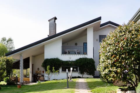 Villa azalea Copropriété in Induno Olona