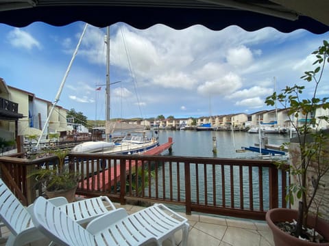 View (from property/room), Balcony/Terrace, Sea view, sunbed