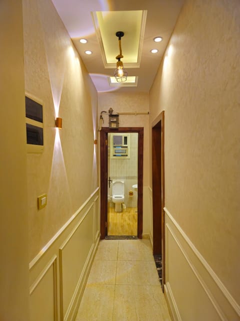 3rd floor luxury apartment-families only Apartment in Alexandria