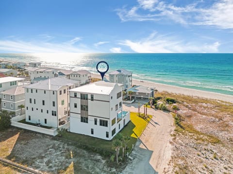 Emerald Le Luxe House in Inlet Beach