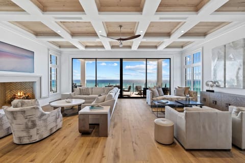 Villa Grandeur Casa in Seagrove Beach