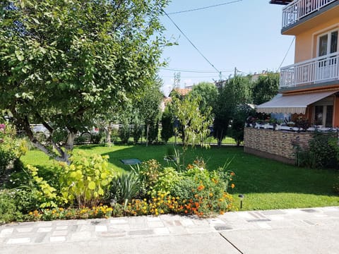 Guesthouse Relax and Fly Sarajevo Bed and Breakfast in Sarajevo